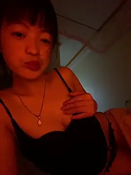 Snapshot of Tramy_xx chatting on 31, 5, 2026 Tramy xx online show from 31, 5, 2026