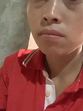 Halyy xx online show from 31, 10, 2025