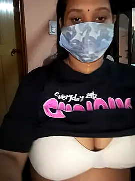 Snapshot of Sona_baby91 chatting on 1, 11, 2025 Sona baby91 online show from 1, 11, 2025