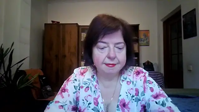 Violet Pulse online show from 9, 1, 2026