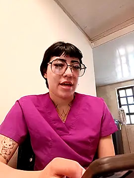 CAROLINA 17- online show from 18, 10, 2025
