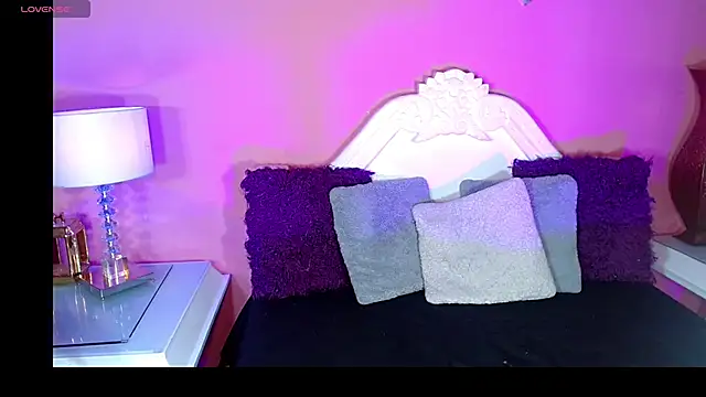  IsabellaRousse online show from 13, 11, 2025