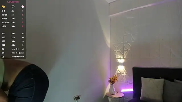 EmillyLim online show from 9, 4, 2026