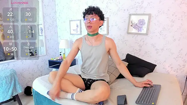 liam twiink online show from 18, 3, 2026