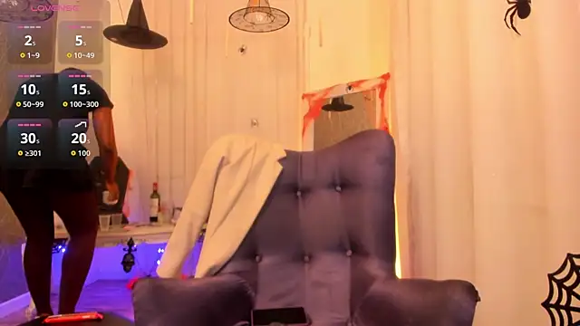 LolaJenkinss online show from 5, 11, 2025