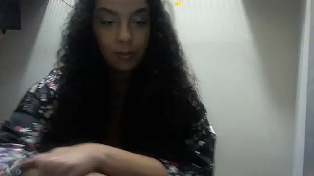 Snapshot of lotuzpetals chatting on 5, 10, 2025 lotuzpetals online show from 5, 10, 2025