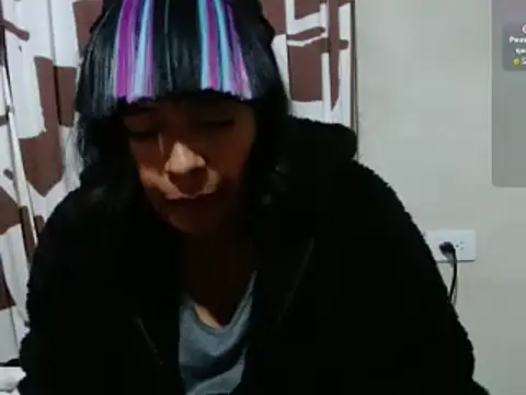 Snapshot of Acelinrose chatting on 21, 5, 2026 Acelinrose online show from 21, 5, 2026