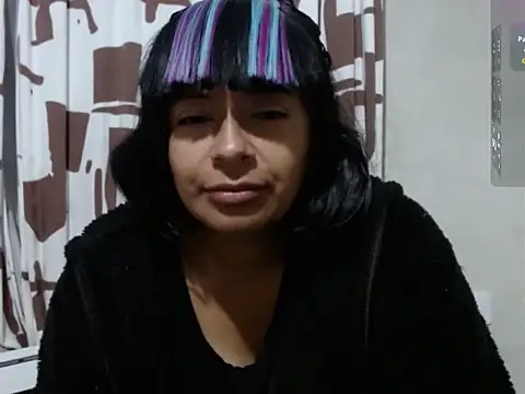 Snapshot of Acelinrose chatting on 26, 5, 2026 Acelinrose online show from 26, 5, 2026