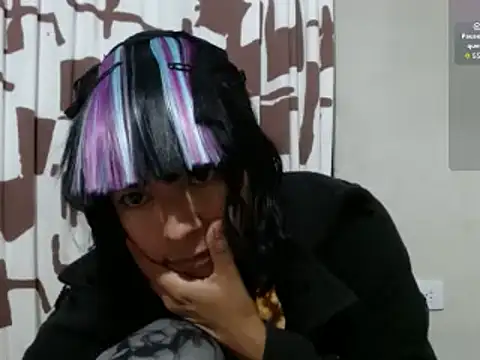 Snapshot of Acelinrose chatting on 6, 6, 2026 Acelinrose online show from 6, 6, 2026