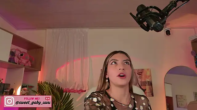 gaby uwu  online show from 20, 11, 2025