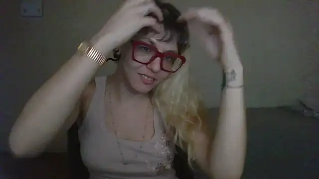 Snapshot of BlondieTami chatting on 20, 2, 2026 BlondieTami online show from 20, 2, 2026