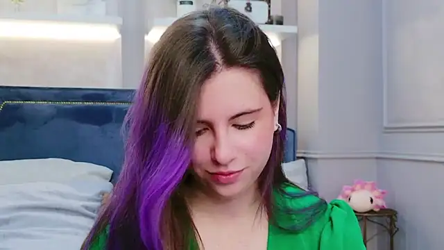 Akira Halls online show from 6, 11, 2025