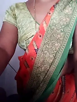 Snapshot of TeluguCuplehyd chatting on 10, 11, 2025 TeluguCuplehyd online show from 10, 11, 2025