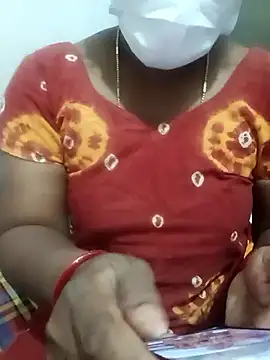 Snapshot of TeluguCuplehyd chatting on 1, 12, 2025 TeluguCuplehyd online show from 1, 12, 2025