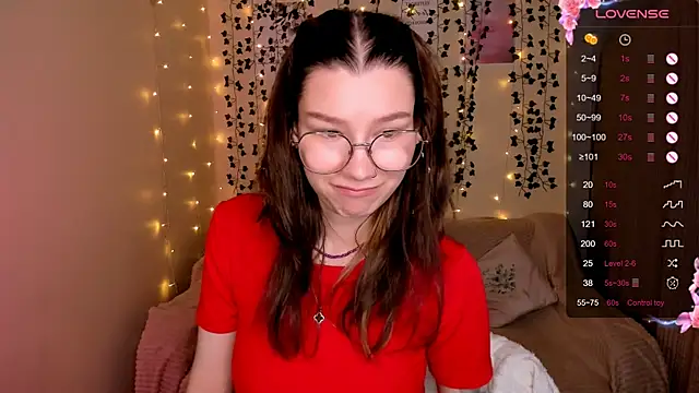 LinaBlossom  online show from 22, 10, 2025