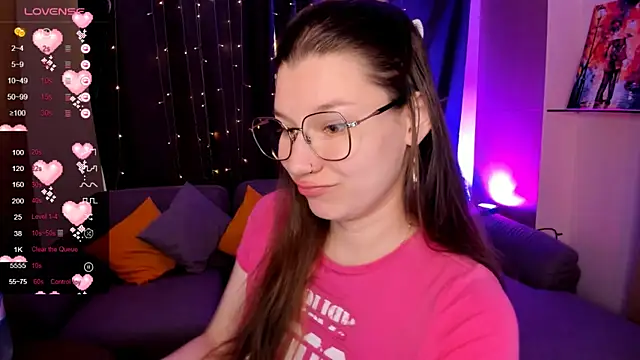 Snapshot of LinaBlossom_ chatting on 15, 7, 2026 LinaBlossom online show from 15, 7, 2026