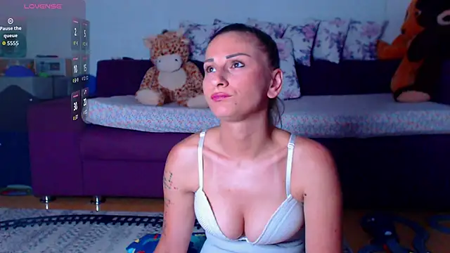 CassieSpell online show from 2, 6, 2026