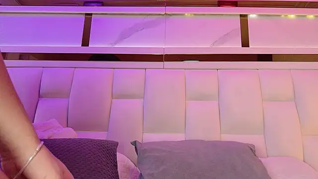 samanthaa sm online show from 25, 10, 2025