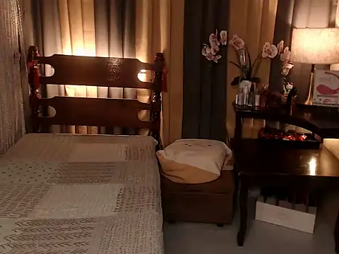 Jastine hunk online show from 2, 2, 2026