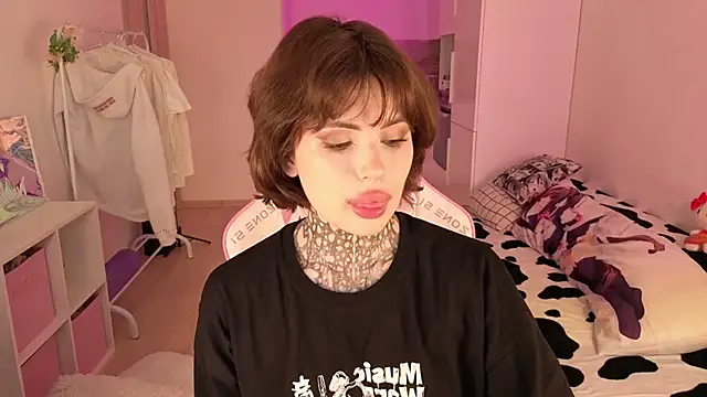 Snapshot of Eva_Sonic chatting on 12, 5, 2026 Eva Sonic online show from 12, 5, 2026