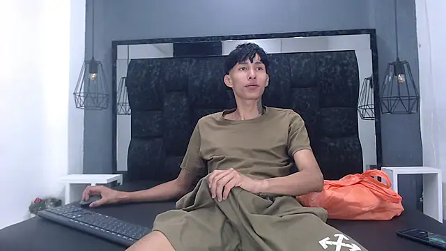 Daniel delux  online show from 23, 9, 2025