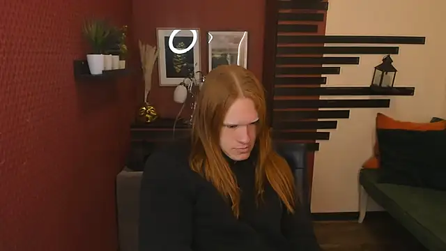 ChloeValentinee online show from 24, 11, 2025