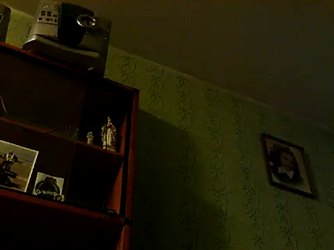 oksiukas online show from 22, 9, 2025