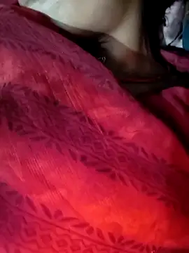 Snapshot of M-Rani239 chatting on 1, 10, 2025 M-Rani239 online show from 1, 10, 2025