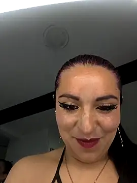 Alisson Stonee online show from 17, 4, 2026