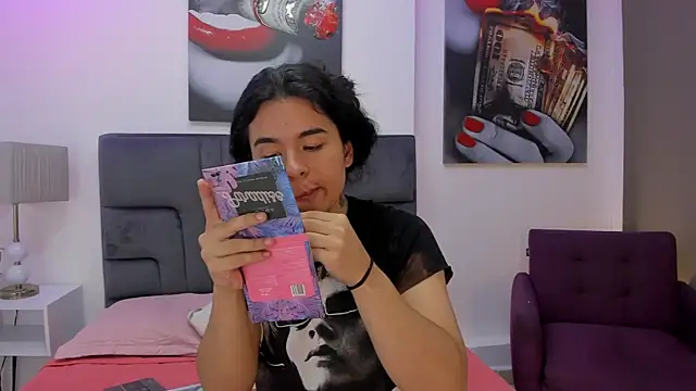 Angel Dustts online show from 28, 10, 2025