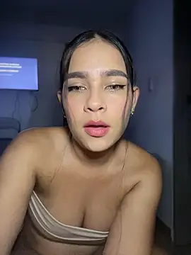 Snapshot of Valery_lux16 chatting on 14, 5, 2026 Valery lux16 online show from 14, 5, 2026