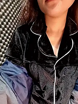 Pipi23  online show from 29, 11, 2025