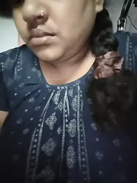 Snapshot of Deborbhavi222 chatting on 3, 7, 2026 Deborbhavi222 online show from 3, 7, 2026