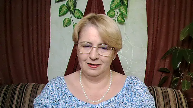 Selena-Velvet online show from 16, 10, 2025