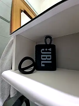 Snapshot of giovan2020 chatting on 23, 11, 2025 giovan2020 online show from 23, 11, 2025