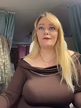 Snapshot of Sweet-blonde chatting on 26, 2, 2026 Sweet-blonde online show from 26, 2, 2026