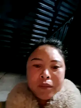 xuxulovezz online show from 1, 2, 2026