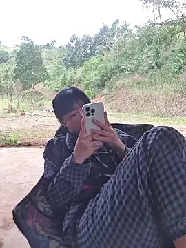 Helen-Tran online show from 29, 11, 2025