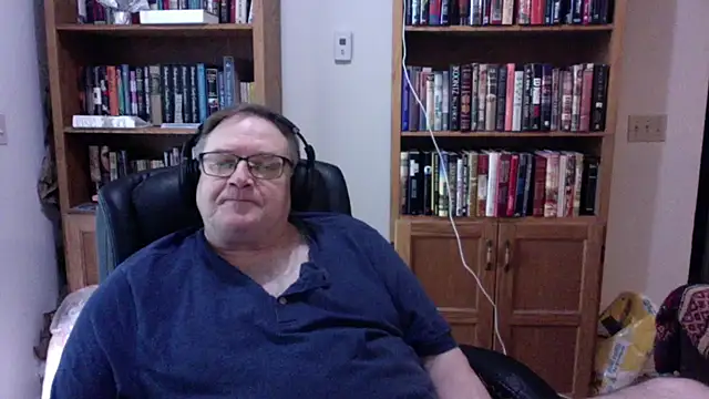 Snapshot of Vinyl22@xh chatting on 23, 6, 2026 Vinyl22xh online show from 23, 6, 2026
