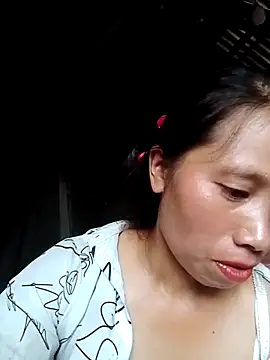 Snapshot of ruby-00 chatting on 13, 10, 2025 ruby-00 online show from 13, 10, 2025