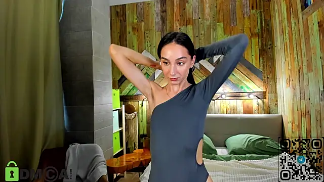 Snapshot of Elliizabeth chatting on 26, 9, 2025 Elliizabeth online show from 26, 9, 2025