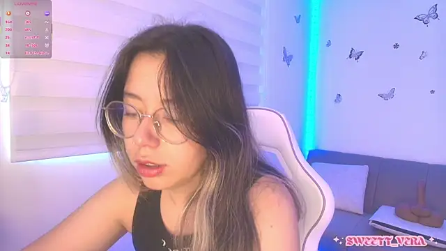 Snapshot of sweettvera chatting on 29, 7, 2026 sweettvera online show from 29, 7, 2026