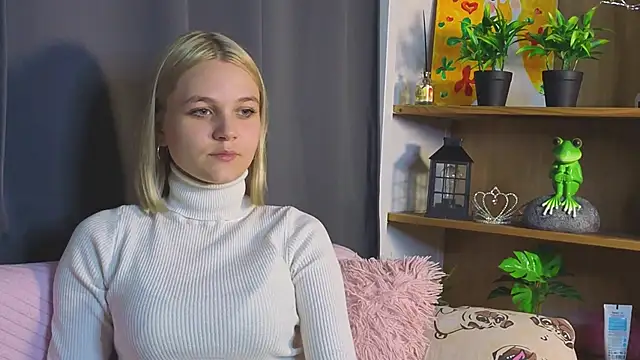 KelleDomin online show from 30, 9, 2025