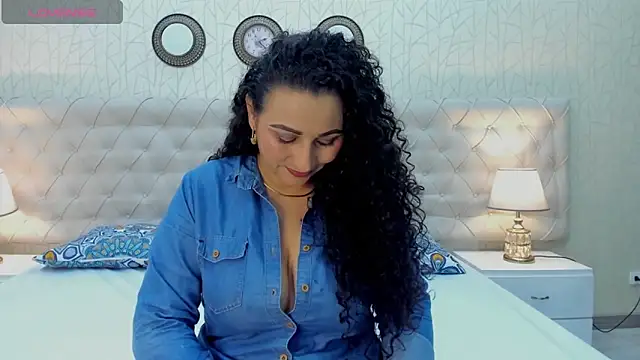 VaniaRose online show from 30, 10, 2025