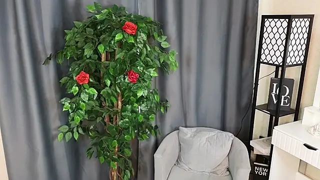 ElenoreReth online show from 16, 3, 2026