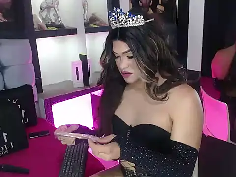 Sophia hott01 online show from 10, 10, 2025