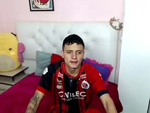 xx-kike-xx online show from 13, 10, 2025