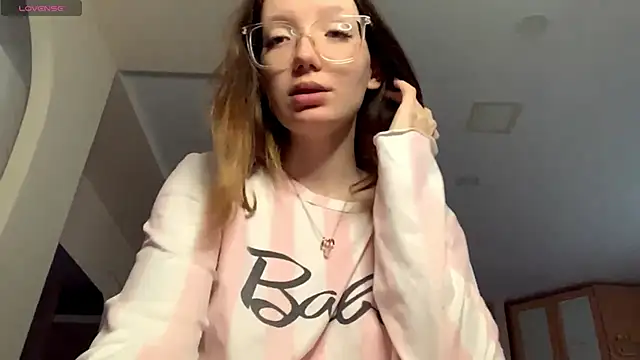 KrystinFunches online show from 30, 11, 2025