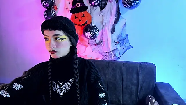 kitty  chs online show from 7, 10, 2025