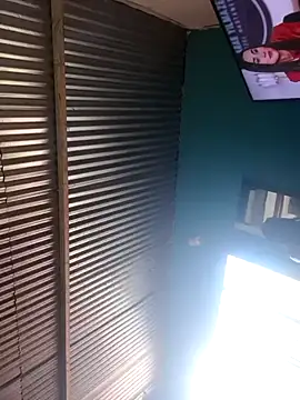 hot-mom22 online show from 23, 9, 2025